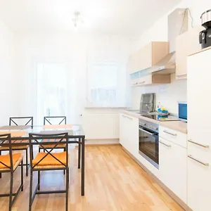  Apartment Private With Direct Subway Entrance Deutschland